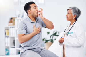 Astma Oskrzelowa: Przyczyny, Objawy, Diagnoza i Sposoby Leczenia