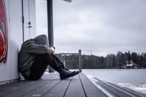 Depresja: Objawy, Przyczyny, Leczenie i Wsparcie