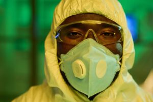 Ebola: Przyczyny, Objawy i Sposoby Zapobiegania