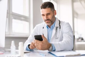 Jak Efektywnie Korzystać z Telekonsultacji Lekarskich: Praktyczny Poradnik
