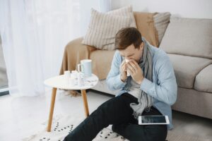 Jak zdobyć zwolnienie lekarskie online na NFZ? Kliknij po szczegóły!