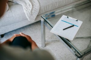 Farmakologia w psychiatrii. Co warto wiedzieć o środkach przepisywanych przez lekarza?