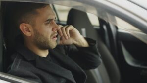 Zdrowie psychiczne przedsiębiorców – dlaczego coraz więcej osób szuka pomocy online