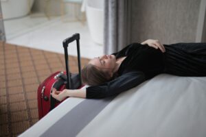 Zmęczenie po podróży – kiedy jest naturalne, a kiedy powinno niepokoić